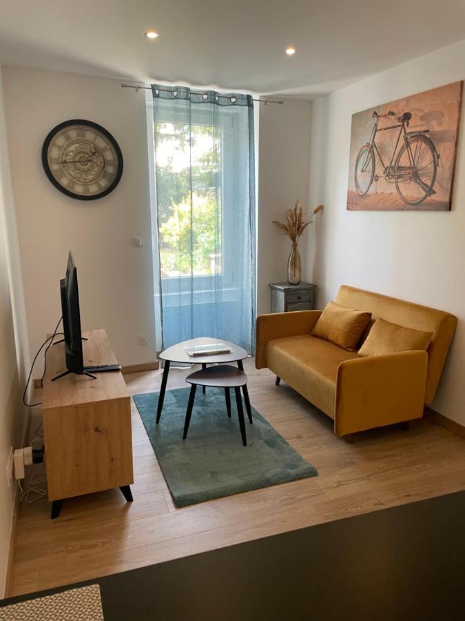 Bryas 1 - Appartement Charmant Châteauroux Dış mekan fotoğraf